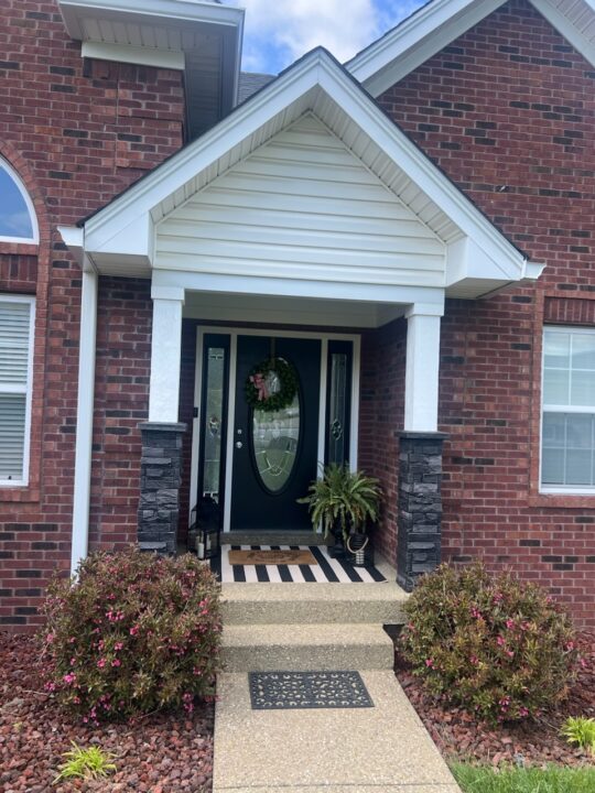Charles’ Black Faux Stone Pillars